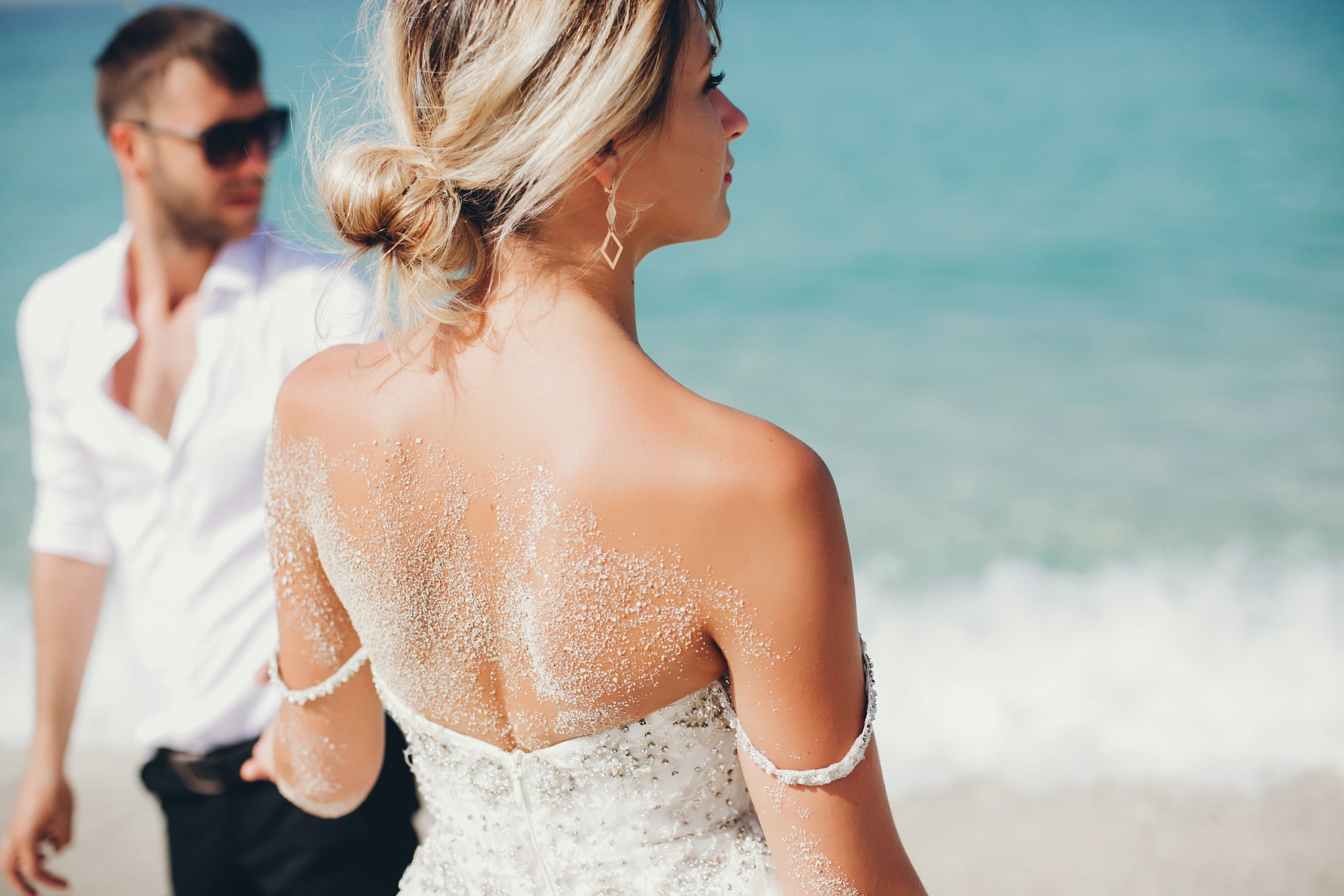 brides-near-sea (1)